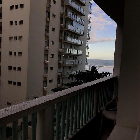 Apartamento Pitangueiras, Frente Ao Mar Com Servico De Praia Guarujá Exterior foto