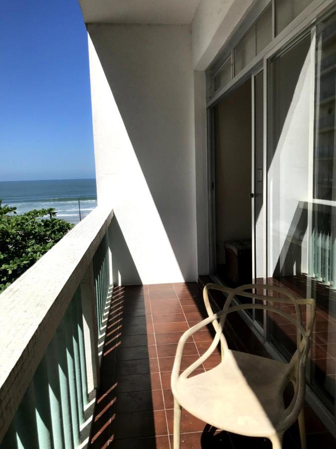 Apartamento Pitangueiras, Frente Ao Mar Com Servico De Praia Guarujá Exterior foto